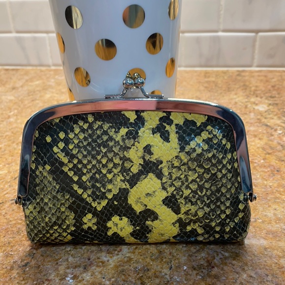 Club Monaco Accessories - Club Monaco-double coin purse